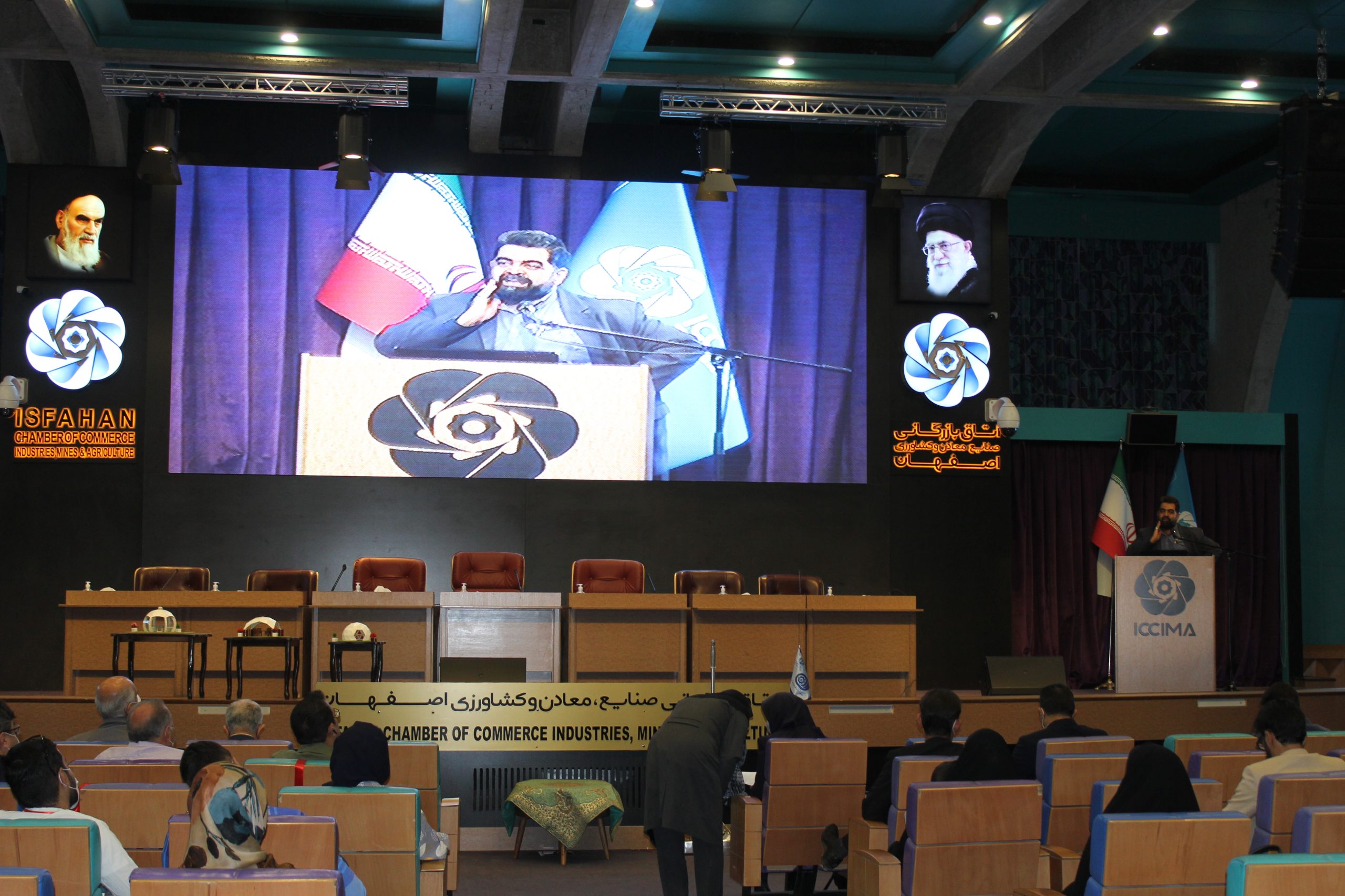 عباس رحمتی و کسب و کارها