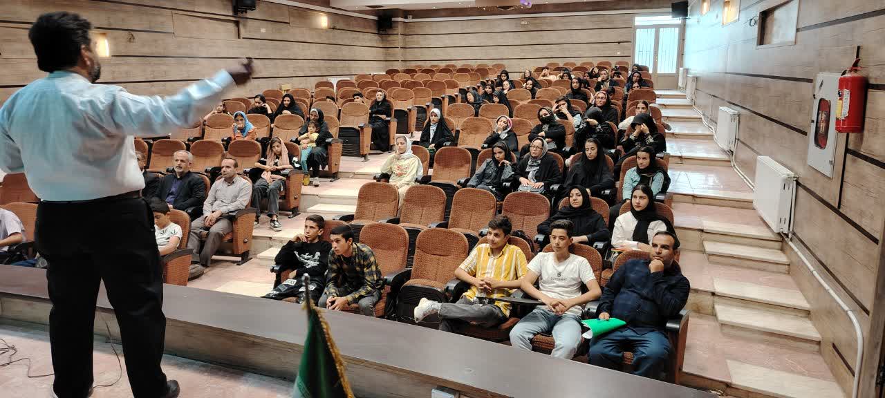 عباس رحمتی در فضای مجازی